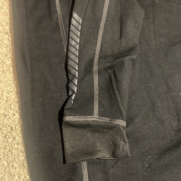 Men’s 1/4 Zip Helly Hansen Top | Mid-weight | Baselayer | XXL | NWOT - Picture 5 of 9